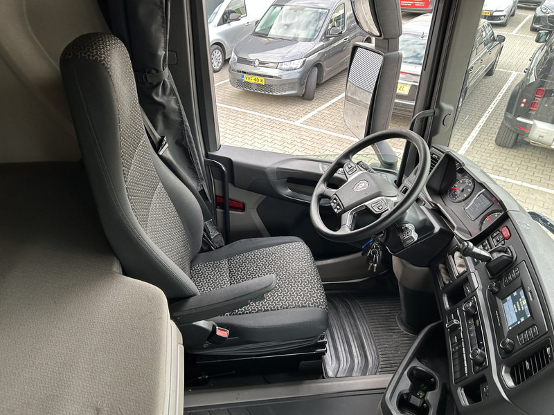 Scania R450 Highline / Retarder / 808 dkm / APK TUV 07-26 - Gjysmë-kamion: foto 3 Scania R450 Highline / Retarder / 808 dkm / APK TUV 07-26 - Gjysmë-kamion: foto 3