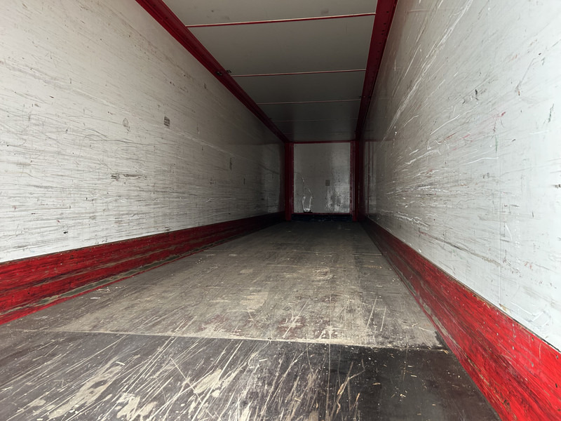 Krone Dry Liner / Box / Loadlift 2000 kg / APK TUV 04-26 - Gjysmë rimorkio me vagonetë të mbyllur: foto 3 Krone Dry Liner / Box / Loadlift 2000 kg / APK TUV 04-26 - Gjysmë rimorkio me vagonetë të mbyllur: foto 3