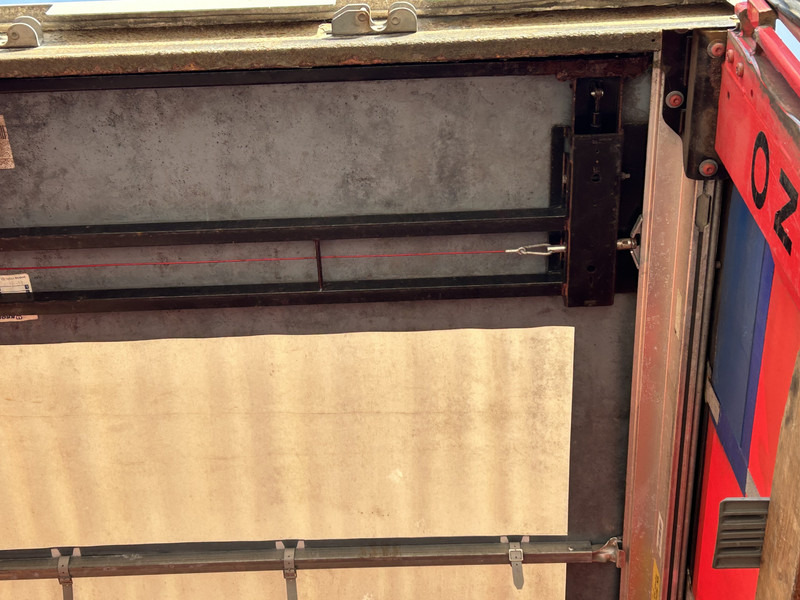 Krone Profi Liner / Curtainside / BPW Drum / NL Trailer - Gjysmë rimorkio me tendë: foto 4 Krone Profi Liner / Curtainside / BPW Drum / NL Trailer - Gjysmë rimorkio me tendë: foto 4