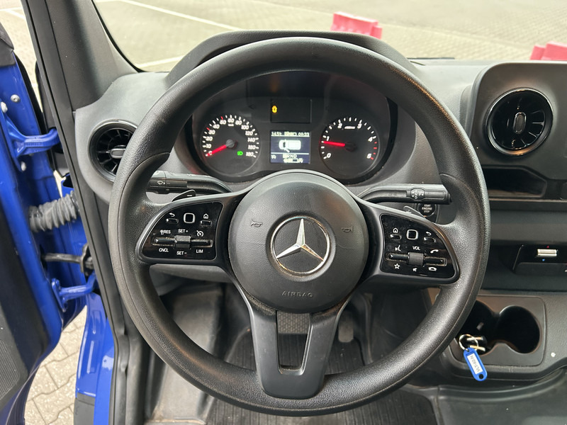 Mercedes-Benz Sprinter 311 2.2 CDI Euro 6D / 137 dkm / L3 H2 / Wrapped / APK TUV 10-26 - Furgon i vogël: foto 4 Mercedes-Benz Sprinter 311 2.2 CDI Euro 6D / 137 dkm / L3 H2 / Wrapped / APK TUV 10-26 - Furgon i vogël: foto 4