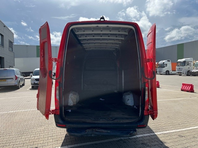 Mercedes-Benz Sprinter 311 / 2.2 CDI / L3 H2 / Automatic / APK-TUV 02-26 - Furgon i vogël: foto 5 Mercedes-Benz Sprinter 311 / 2.2 CDI / L3 H2 / Automatic / APK-TUV 02-26 - Furgon i vogël: foto 5