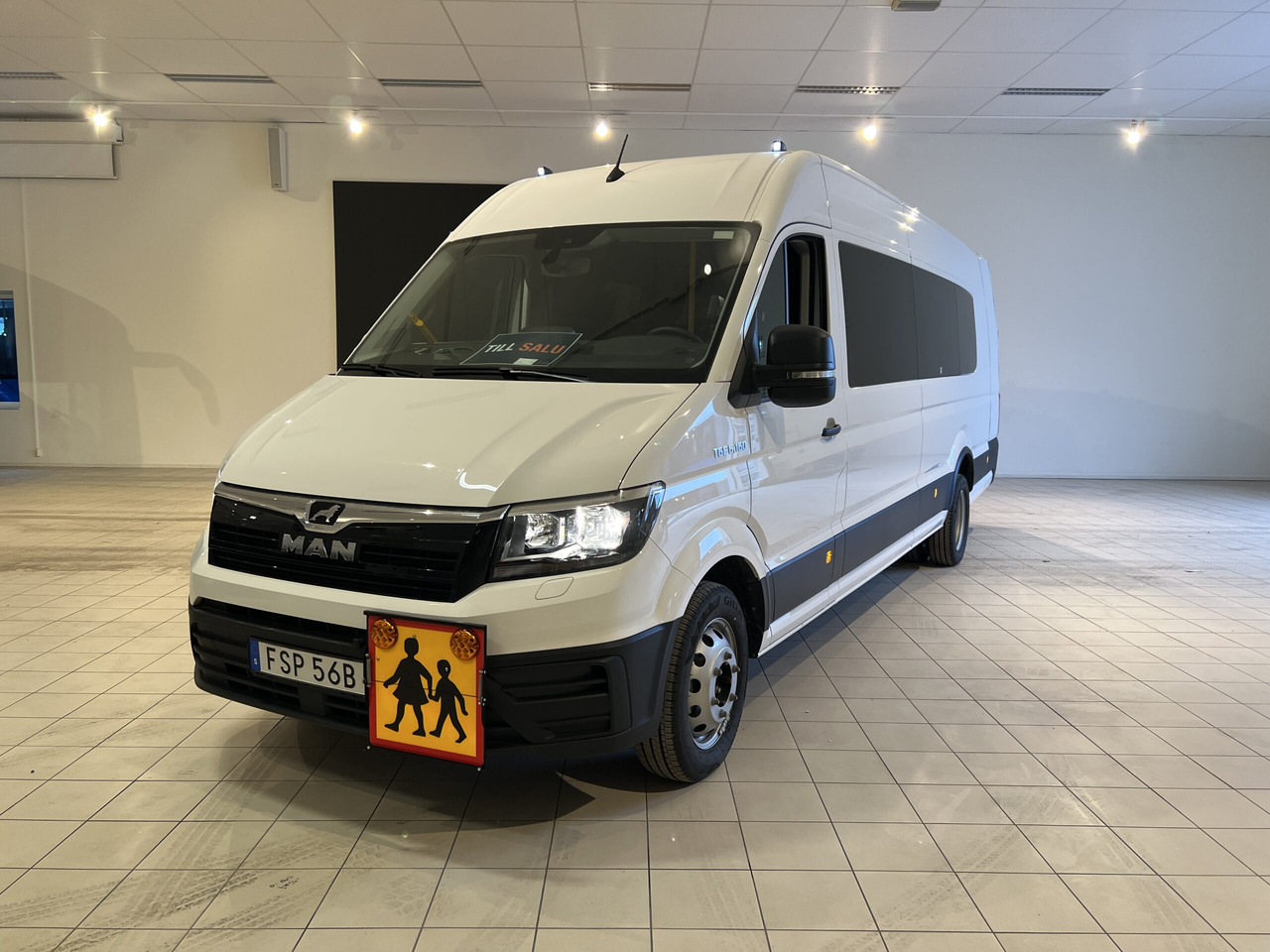 MAN TGE 6.160 Intercity - Minibus, Furgon pasagjerësh: foto 2 MAN TGE 6.160 Intercity - Minibus, Furgon pasagjerësh: foto 2
