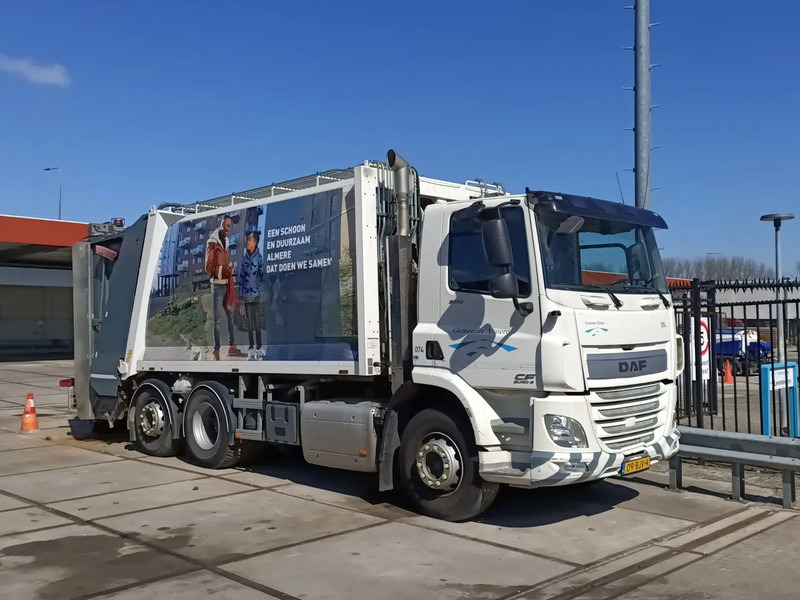 DAF CF 290 CF 290 FAN achterlader Zoeller Ekopres Medium - Kamion mbeturinash: foto 4 DAF CF 290 CF 290 FAN achterlader Zoeller Ekopres Medium - Kamion mbeturinash: foto 4
