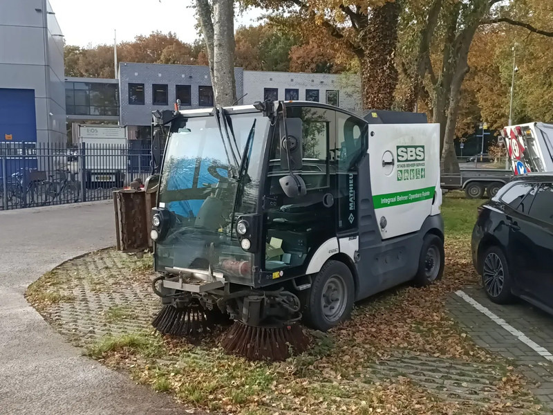 Mathieu MC210 Azura MC210 - Makinë fshirëse për rrugët: foto 2 Mathieu MC210 Azura MC210 - Makinë fshirëse për rrugët: foto 2