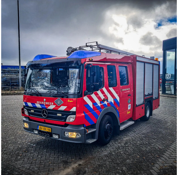 Mercedes-Benz NG 1626 V8 - Zjarrfikëse: foto 3 Mercedes-Benz NG 1626 V8 - Zjarrfikëse: foto 3