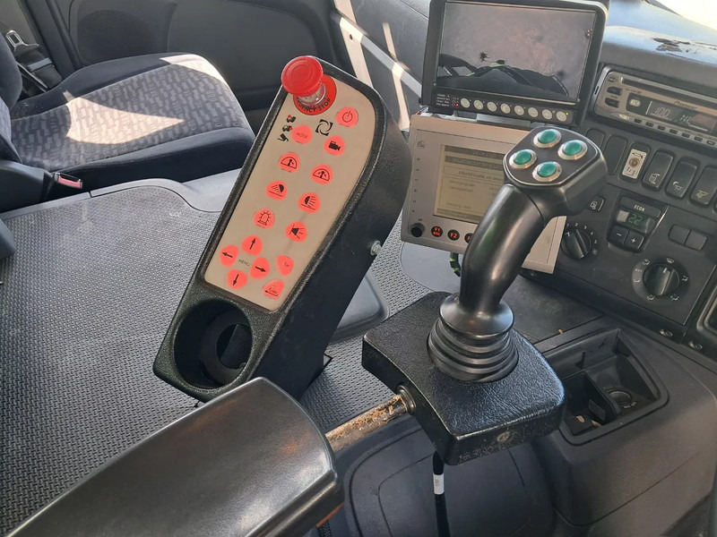 Scania P 280 B 6X2*4 - Kamion mbeturinash: foto 5 Scania P 280 B 6X2*4 - Kamion mbeturinash: foto 5