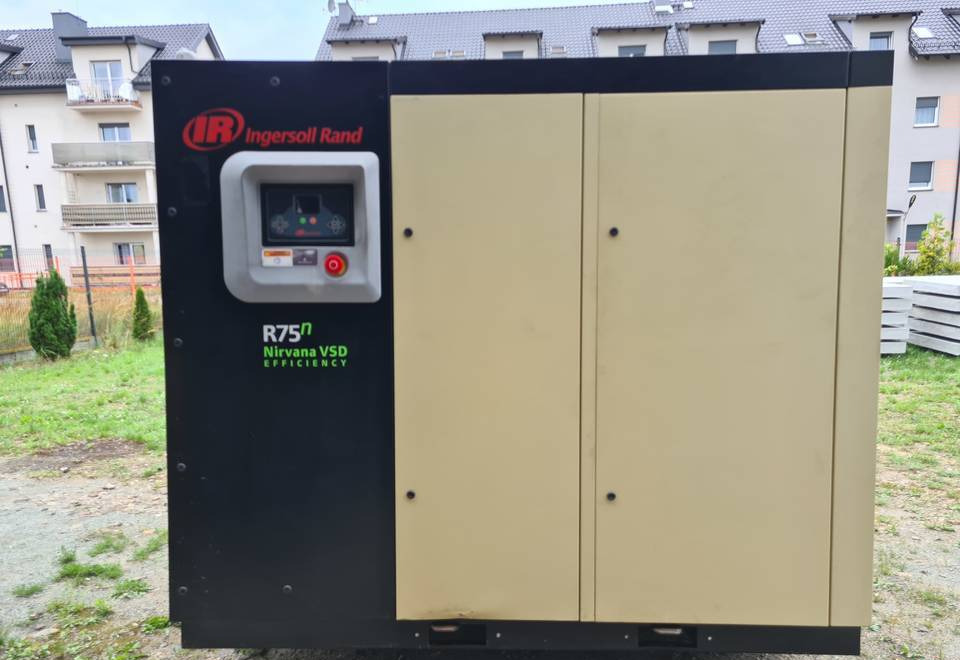 Kompresor śrubowy INGERSOLL RAND NIRVANA R75N - Kompresor ajri: foto 2 Kompresor śrubowy INGERSOLL RAND NIRVANA R75N - Kompresor ajri: foto 2