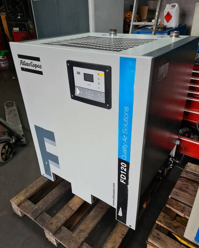 OSUSZACZ ZIĘBNICZY ATLAS COPCO FD 120 7,2m3 - Kompresor ajri: foto 2 OSUSZACZ ZIĘBNICZY ATLAS COPCO FD 120 7,2m3 - Kompresor ajri: foto 2