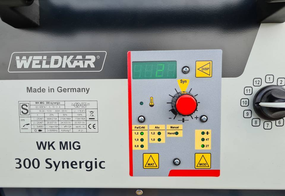 SPAWARKA MIG WELDKAR 300 Synergic 300A - Pajisje saldimi: foto 4 SPAWARKA MIG WELDKAR 300 Synergic 300A - Pajisje saldimi: foto 4