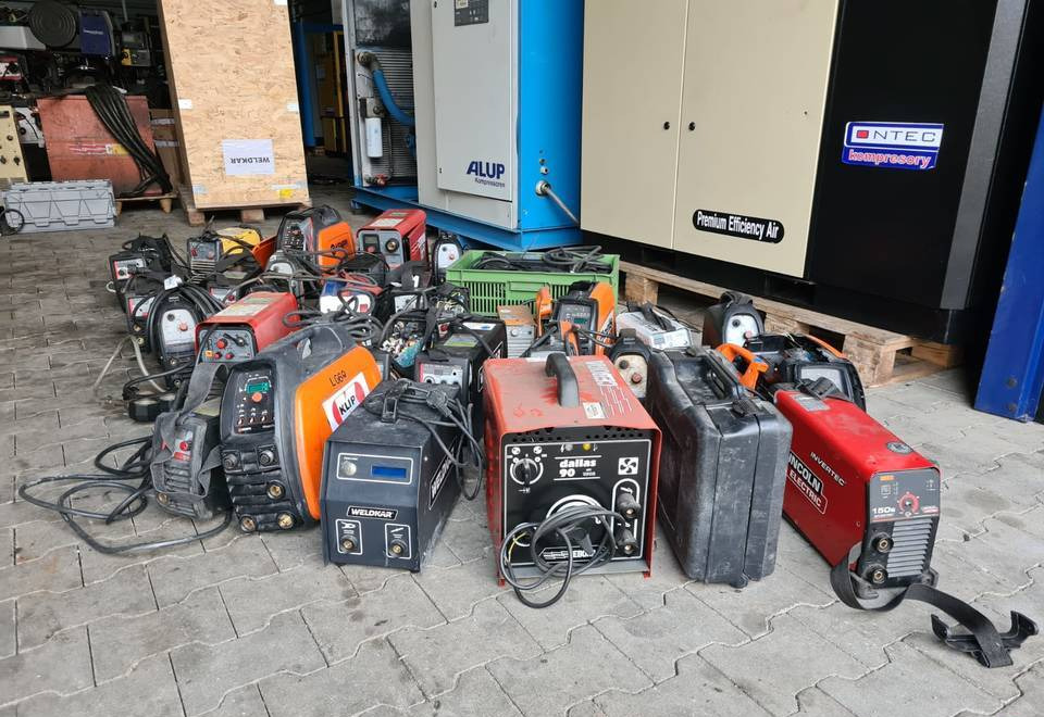 Spawarki invertorowe, używane, uszkodzone - Pajisje saldimi: foto 2 Spawarki invertorowe, używane, uszkodzone - Pajisje saldimi: foto 2