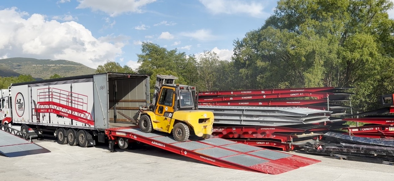 AZ RAMP KING VERSION, BIG FOOT LLO 25T mobile loading ramp - Rampa e ngarkimit: foto 4 AZ RAMP KING VERSION, BIG FOOT LLO 25T mobile loading ramp - Rampa e ngarkimit: foto 4