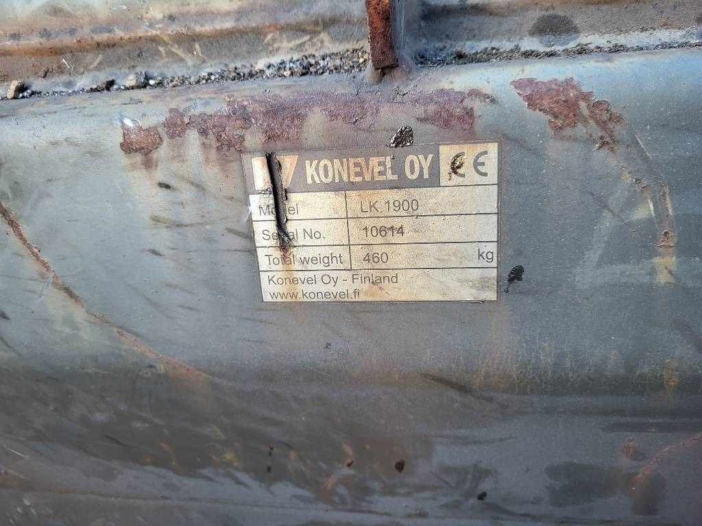 Fadrom me goma Atlas 65: foto 13 Fadrom me goma Atlas 65: foto 13