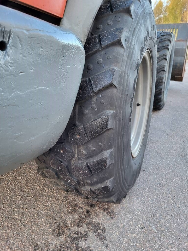 Fadrom me goma Atlas 65: foto 11 Fadrom me goma Atlas 65: foto 11