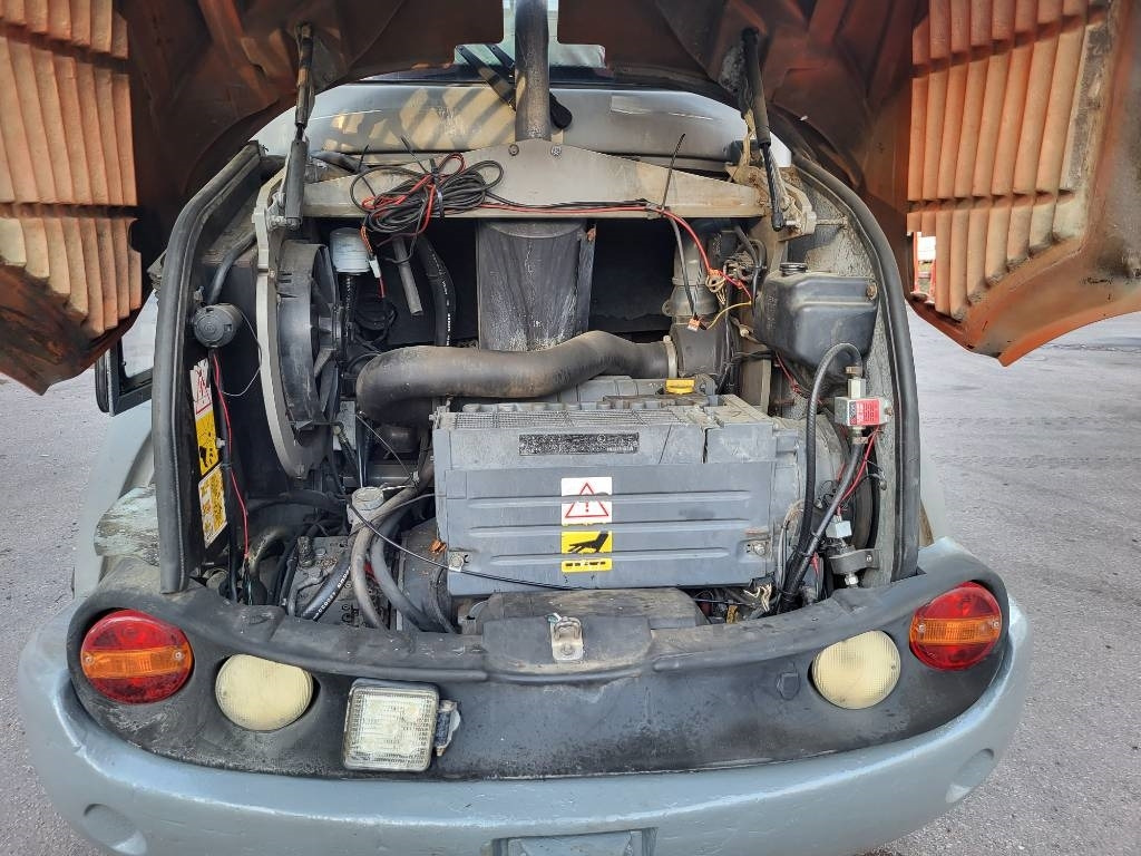 Fadrom me goma Atlas 65: foto 31 Fadrom me goma Atlas 65: foto 31