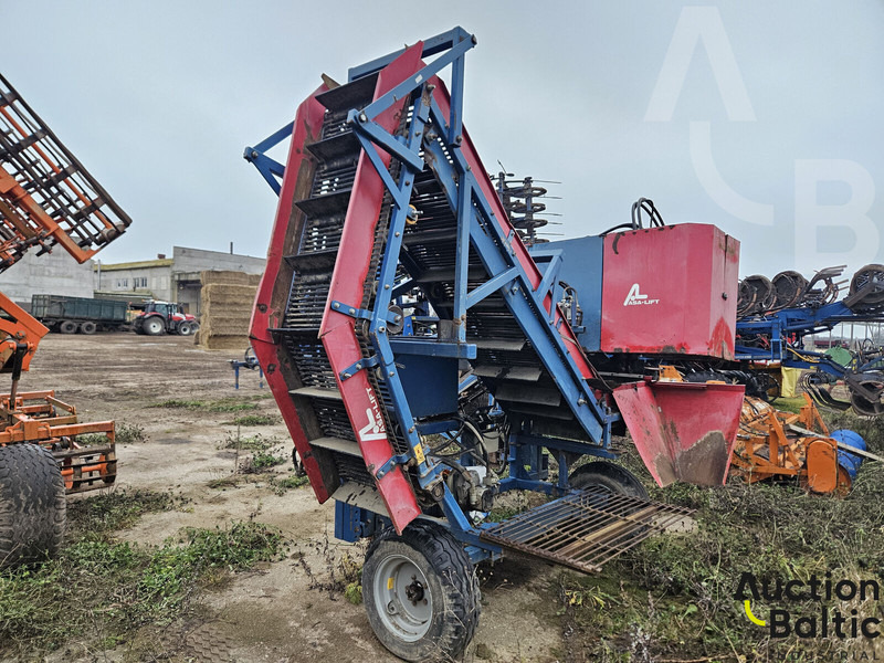 Asa-Lift CH 1000 E - Autokombajnë: foto 4 Asa-Lift CH 1000 E - Autokombajnë: foto 4