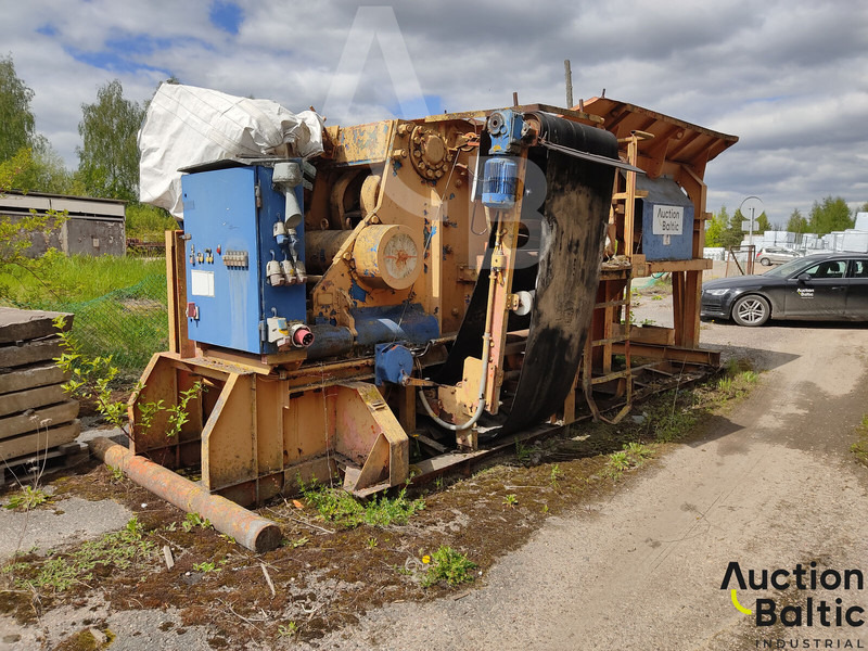 BMD RA700/4 - Pajisje për lirimin e tokës: foto 4 BMD RA700/4 - Pajisje për lirimin e tokës: foto 4