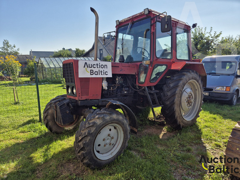 Belarus MTZ 82 - Traktor: foto 1 Belarus MTZ 82 - Traktor: foto 1