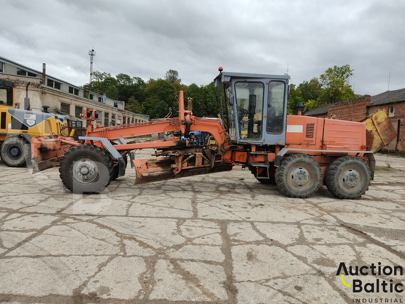 Bryansky arsenal Brianskij Arsenal GS-14.02 - Makinë niveluese: foto 4 Bryansky arsenal Brianskij Arsenal GS-14.02 - Makinë niveluese: foto 4