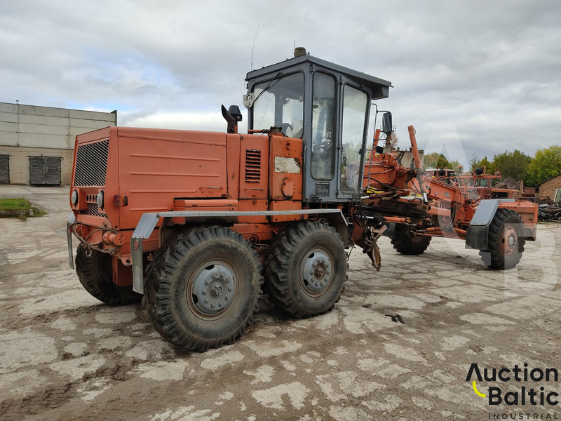 Bryansky arsenal Brianskij Arsenal GS-14.02 - Makinë niveluese: foto 5 Bryansky arsenal Brianskij Arsenal GS-14.02 - Makinë niveluese: foto 5