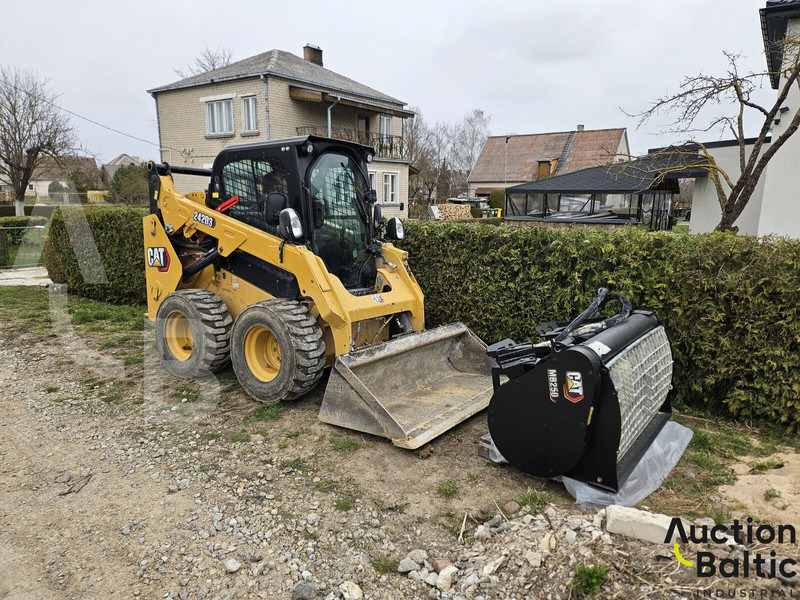 Caterpillar 242 D 3 - Mini fadrom: foto 2 Caterpillar 242 D 3 - Mini fadrom: foto 2