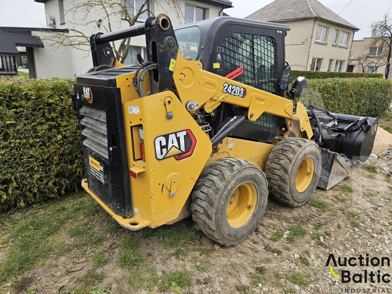 Caterpillar 242 D 3 - Mini fadrom: foto 5 Caterpillar 242 D 3 - Mini fadrom: foto 5
