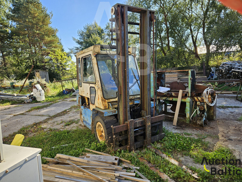 Caterpillar BO-BO CAT V80D - Pirun ngritës: foto 2 Caterpillar BO-BO CAT V80D - Pirun ngritës: foto 2