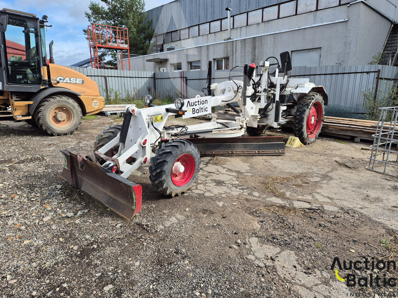 Ei Attachments 09.NH.2750 - Makinë niveluese: foto 1 Ei Attachments 09.NH.2750 - Makinë niveluese: foto 1