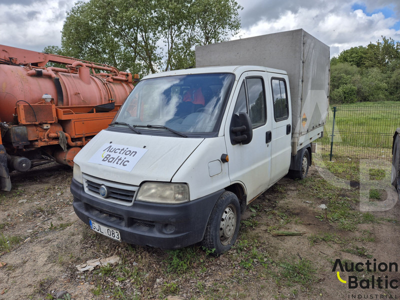 Fiat Ducato - Kamioncine me tendë: foto 1 Fiat Ducato - Kamioncine me tendë: foto 1