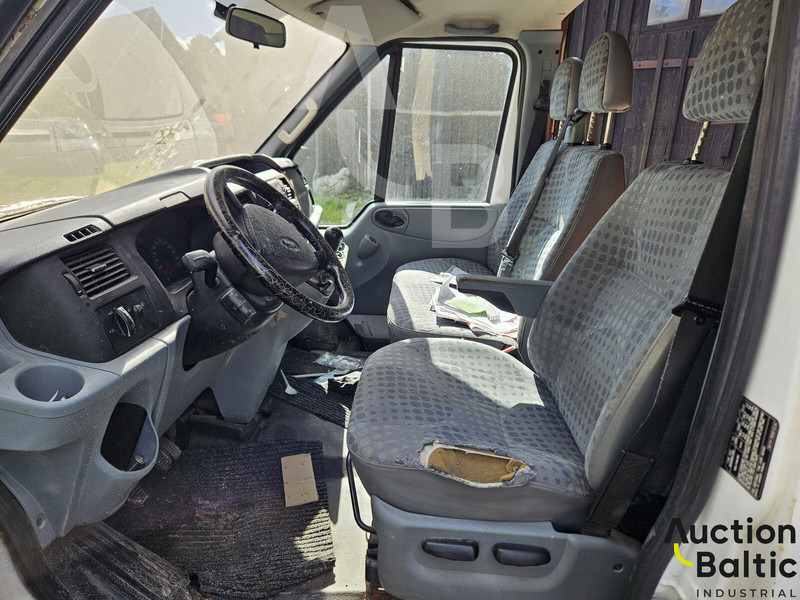 Ford Transit - Furgon i vogël: foto 5 Ford Transit - Furgon i vogël: foto 5