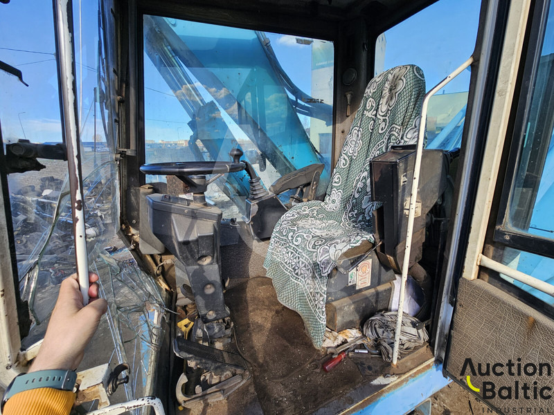 Fuchs MHL 320 - Ekskavator me goma: foto 5 Fuchs MHL 320 - Ekskavator me goma: foto 5