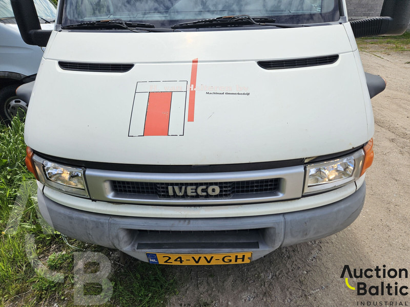 Iveco 40 C - Gjysmë-kamion: foto 5 Iveco 40 C - Gjysmë-kamion: foto 5