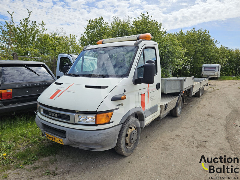 Iveco 40 C - Gjysmë-kamion: foto 1 Iveco 40 C - Gjysmë-kamion: foto 1