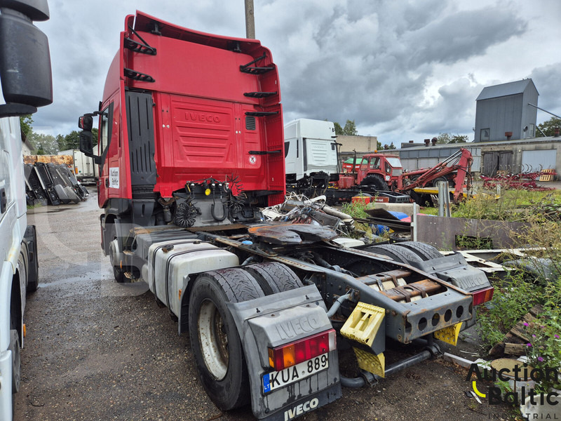 Iveco AS 440 T/P - Gjysmë-kamion: foto 3 Iveco AS 440 T/P - Gjysmë-kamion: foto 3