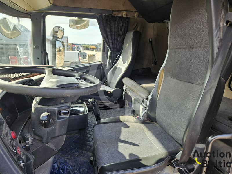 Scania R 420 LA4X2MNA - Gjysmë-kamion: foto 5 Scania R 420 LA4X2MNA - Gjysmë-kamion: foto 5