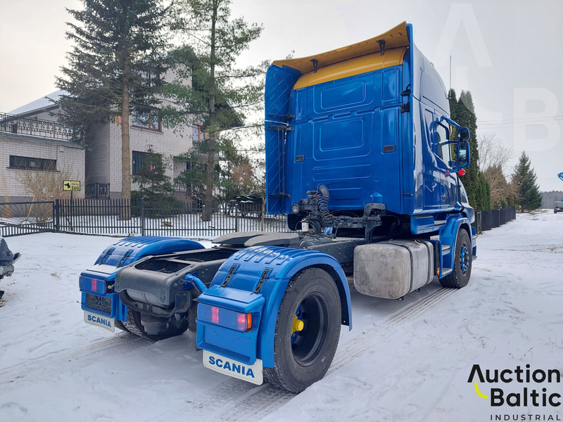 Scania T 114 LA - Gjysmë-kamion: foto 4 Scania T 114 LA - Gjysmë-kamion: foto 4