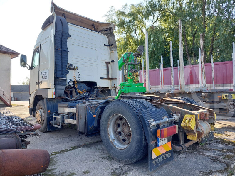 Volvo FH12 - Gjysmë-kamion: foto 4 Volvo FH12 - Gjysmë-kamion: foto 4