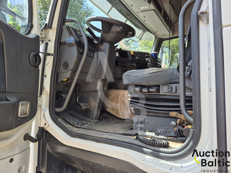 Volvo FH460 - Gjysmë-kamion: foto 5 Volvo FH460 - Gjysmë-kamion: foto 5