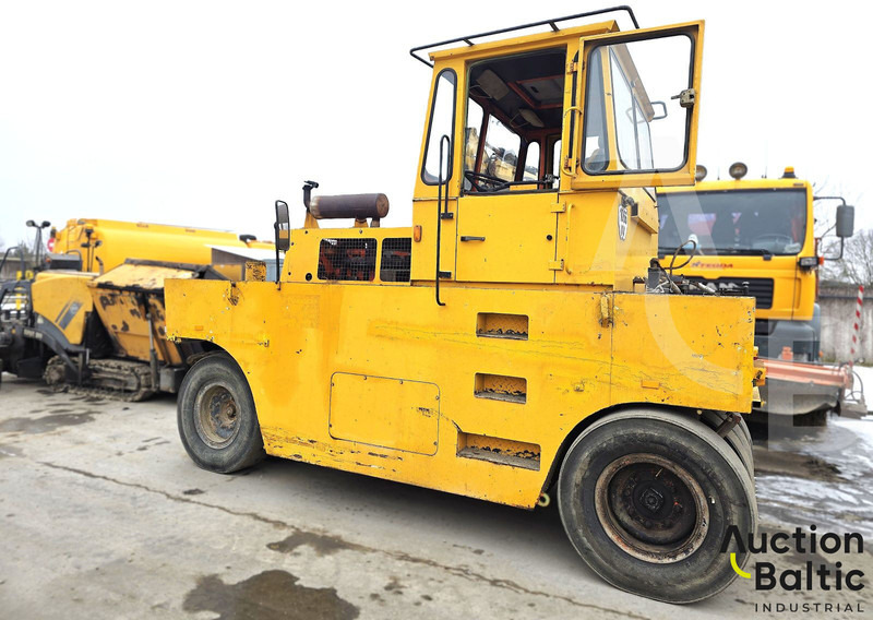 Hamm GRW 18 - Rul pneumatik: foto 3 Hamm GRW 18 - Rul pneumatik: foto 3