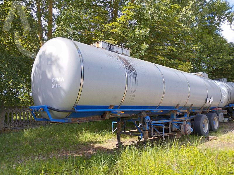 Hendricks Goch - Gjysmë rimorkio me bot: foto 1 Hendricks Goch - Gjysmë rimorkio me bot: foto 1