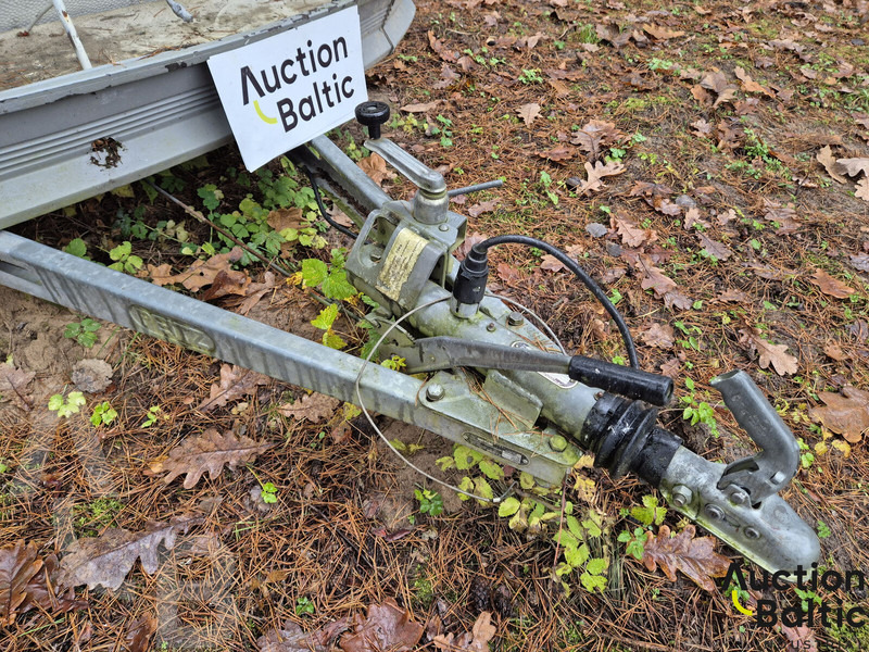 Hobby 495 - Pajisjet e ofiçinës: foto 4 Hobby 495 - Pajisjet e ofiçinës: foto 4