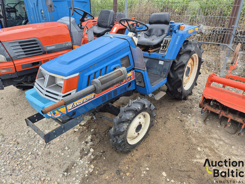 Iseki TU 200 - Traktor: foto 1 Iseki TU 200 - Traktor: foto 1