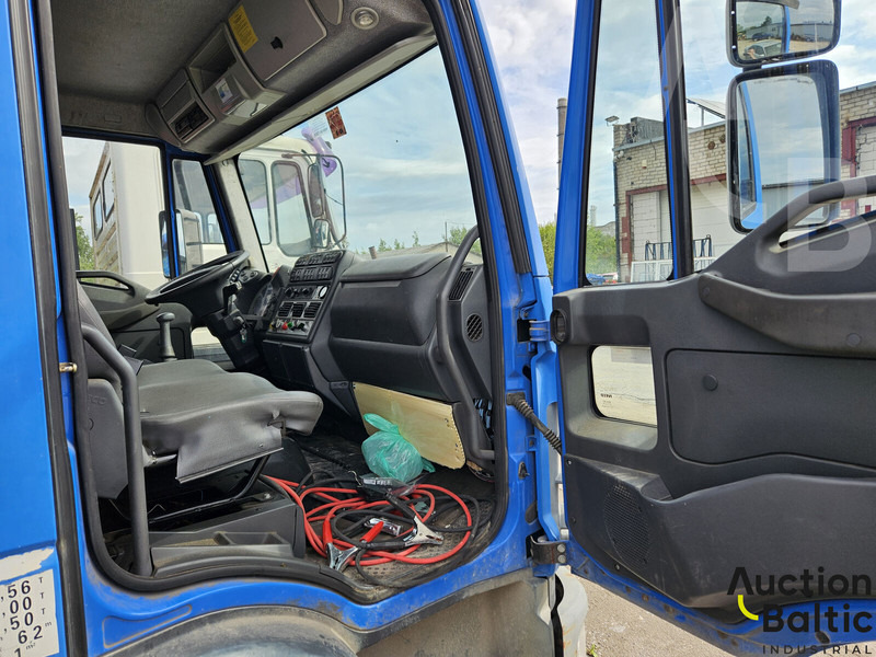 Iveco 100E 18 - Platformë ajrore e montuar në kamion: foto 5 Iveco 100E 18 - Platformë ajrore e montuar në kamion: foto 5