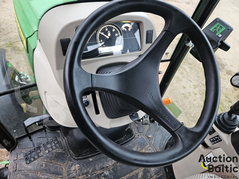 Lizingu i John Deere 4066 R John Deere 4066 R: foto 7