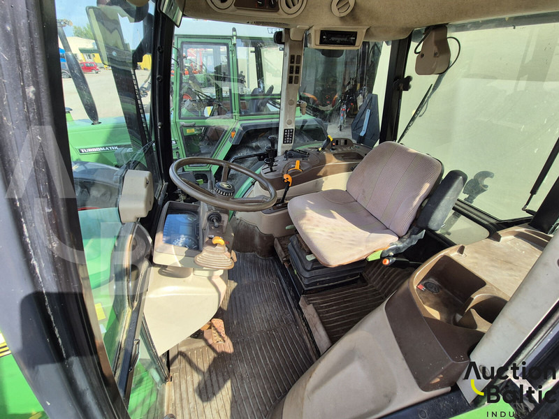 John Deere 5820 - Traktor: foto 5 John Deere 5820 - Traktor: foto 5
