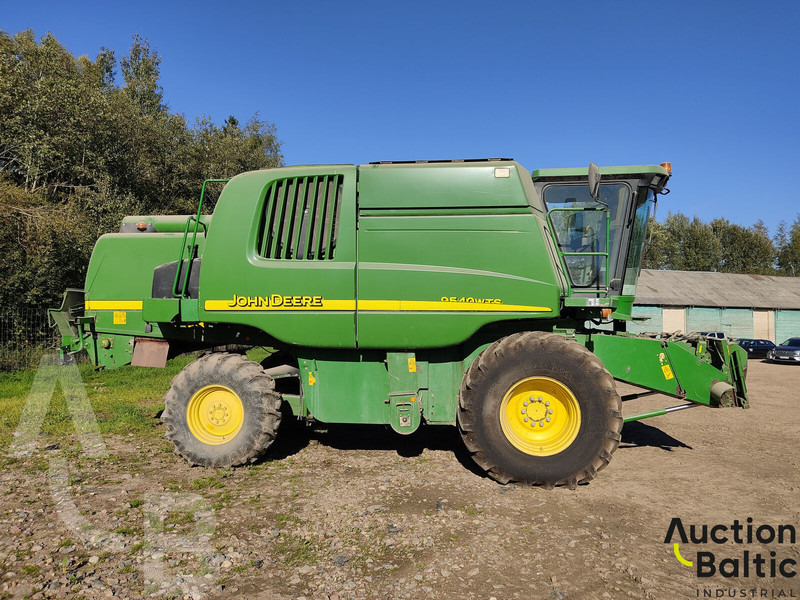 John Deere 9450 - Autokombajnë: foto 4 John Deere 9450 - Autokombajnë: foto 4
