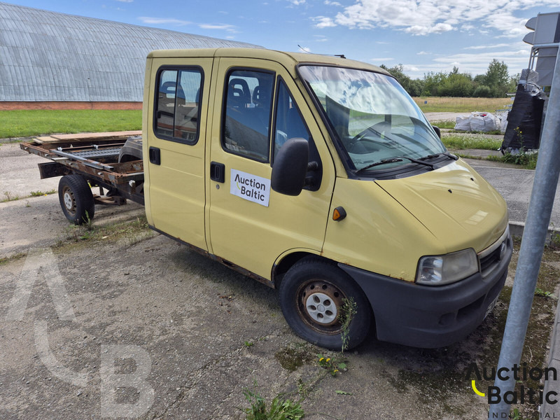 Fiat Ducato - Kamioncine, Kamioncine dopio kabinë: foto 1 Fiat Ducato - Kamioncine, Kamioncine dopio kabinë: foto 1