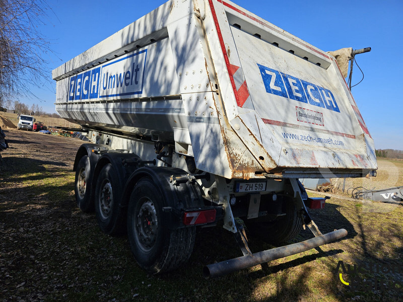 Kögel SKM 24 - Gjysmë rimorkio vetëshkarkuese: foto 4 Kögel SKM 24 - Gjysmë rimorkio vetëshkarkuese: foto 4