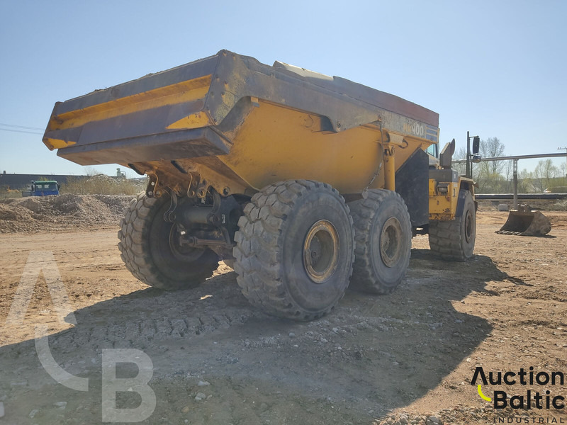 Komatsu HM400 - Shkarkues teleskopik: foto 3 Komatsu HM400 - Shkarkues teleskopik: foto 3