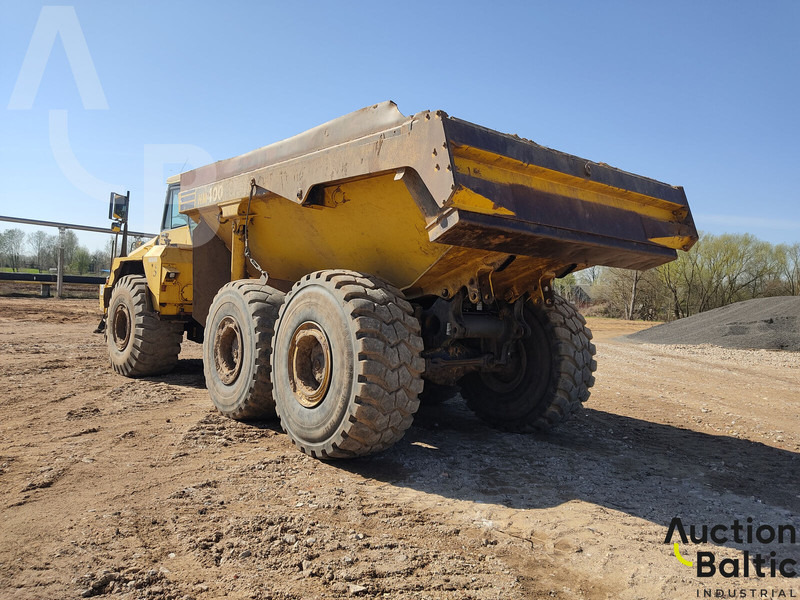 Komatsu HM400 - Shkarkues teleskopik: foto 4 Komatsu HM400 - Shkarkues teleskopik: foto 4