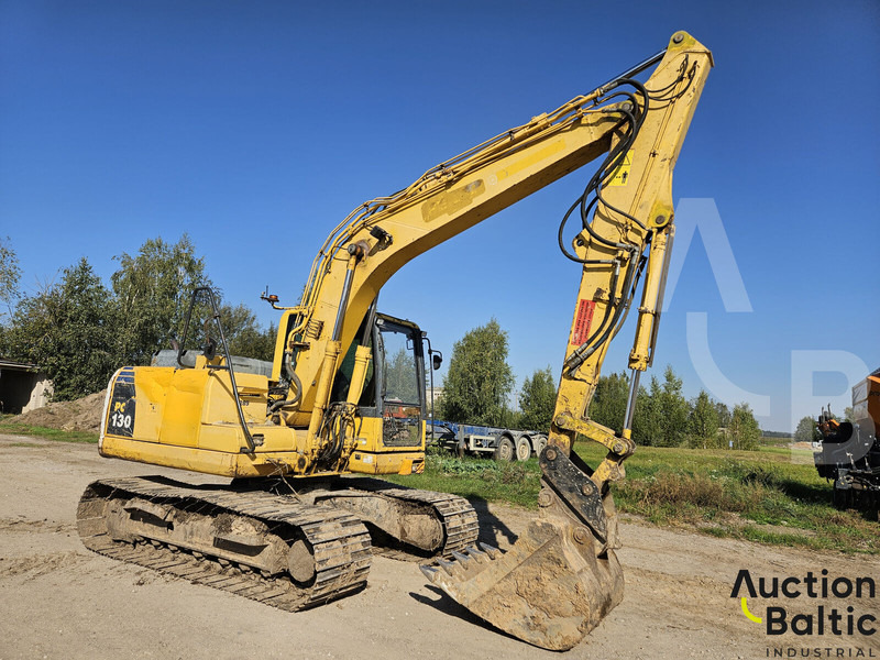 Komatsu PC130-8 - Ekskavator me zinxhirë: foto 1 Komatsu PC130-8 - Ekskavator me zinxhirë: foto 1